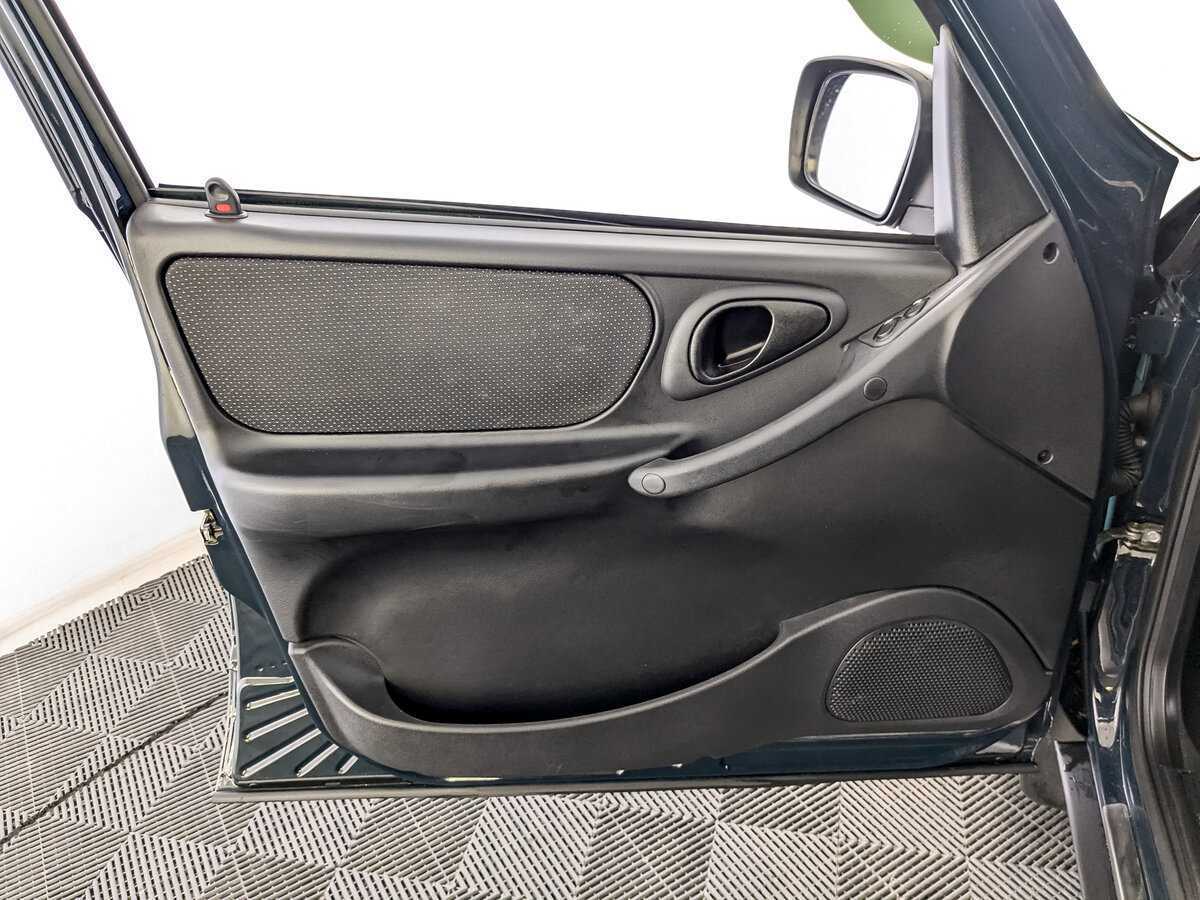 Lada (ВАЗ) Niva б/у, 2023, Механическая. Фото: #14