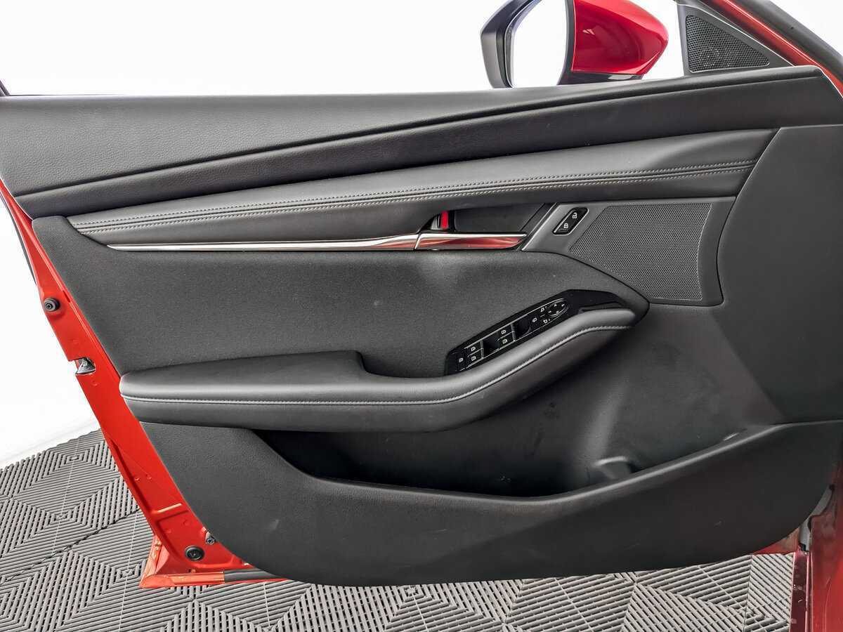 Мазда 3 б/у, 2019, Автоматическая. Фото: #13