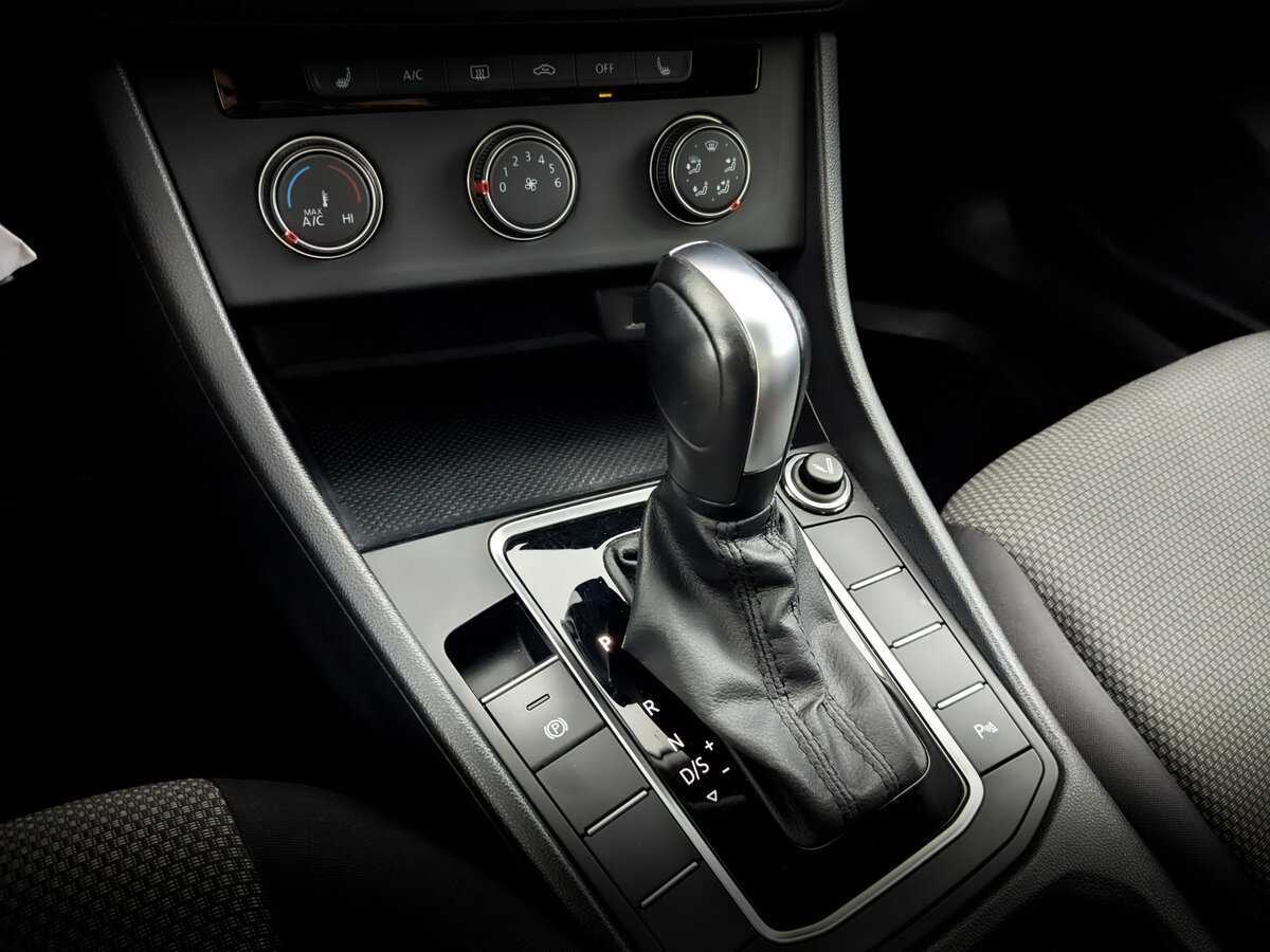 Volkswagen Jetta б/у, 2020, Автоматическая. Фото: #20