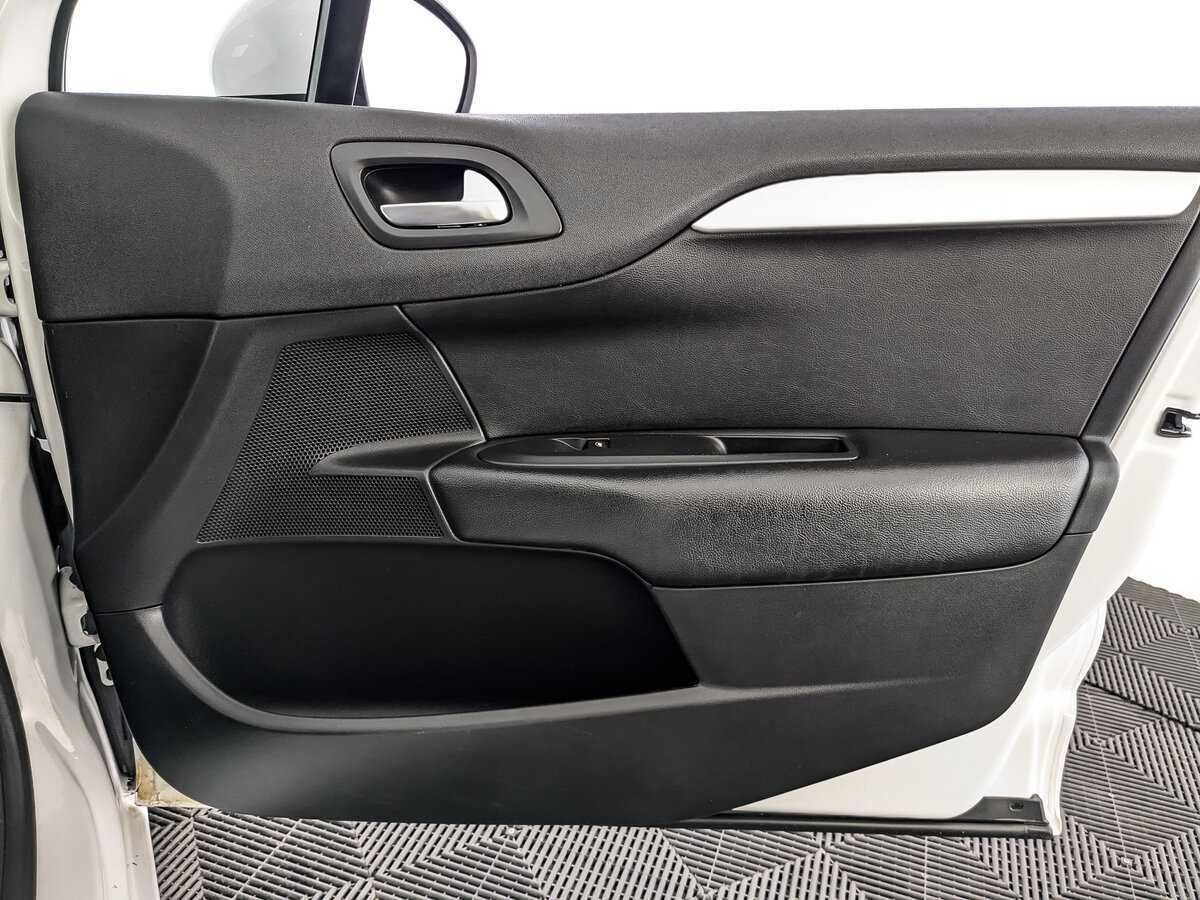 Ситроен Ц4 б/у, 2014, Механическая. Фото: #19