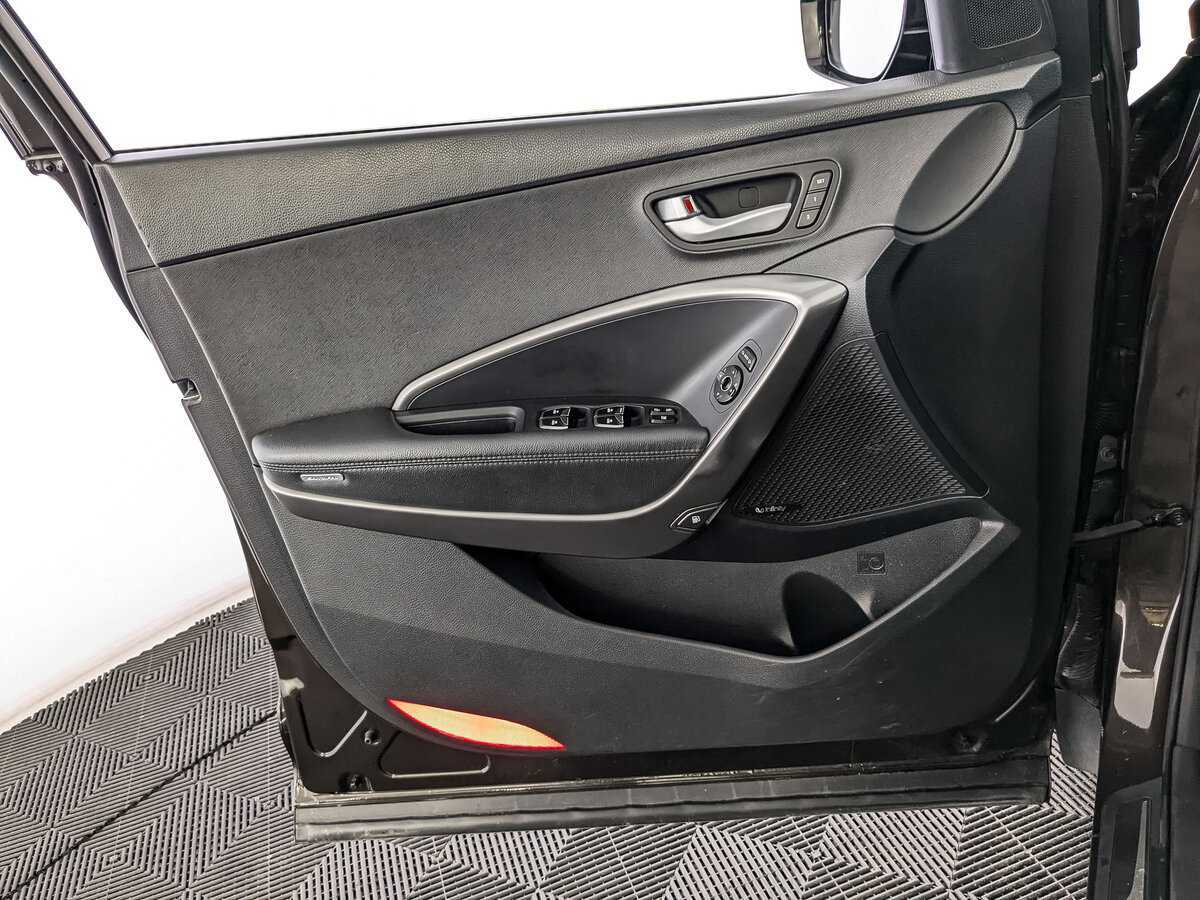 Hyundai Santa Fe б/у, 2017, Автоматическая. Фото: #14