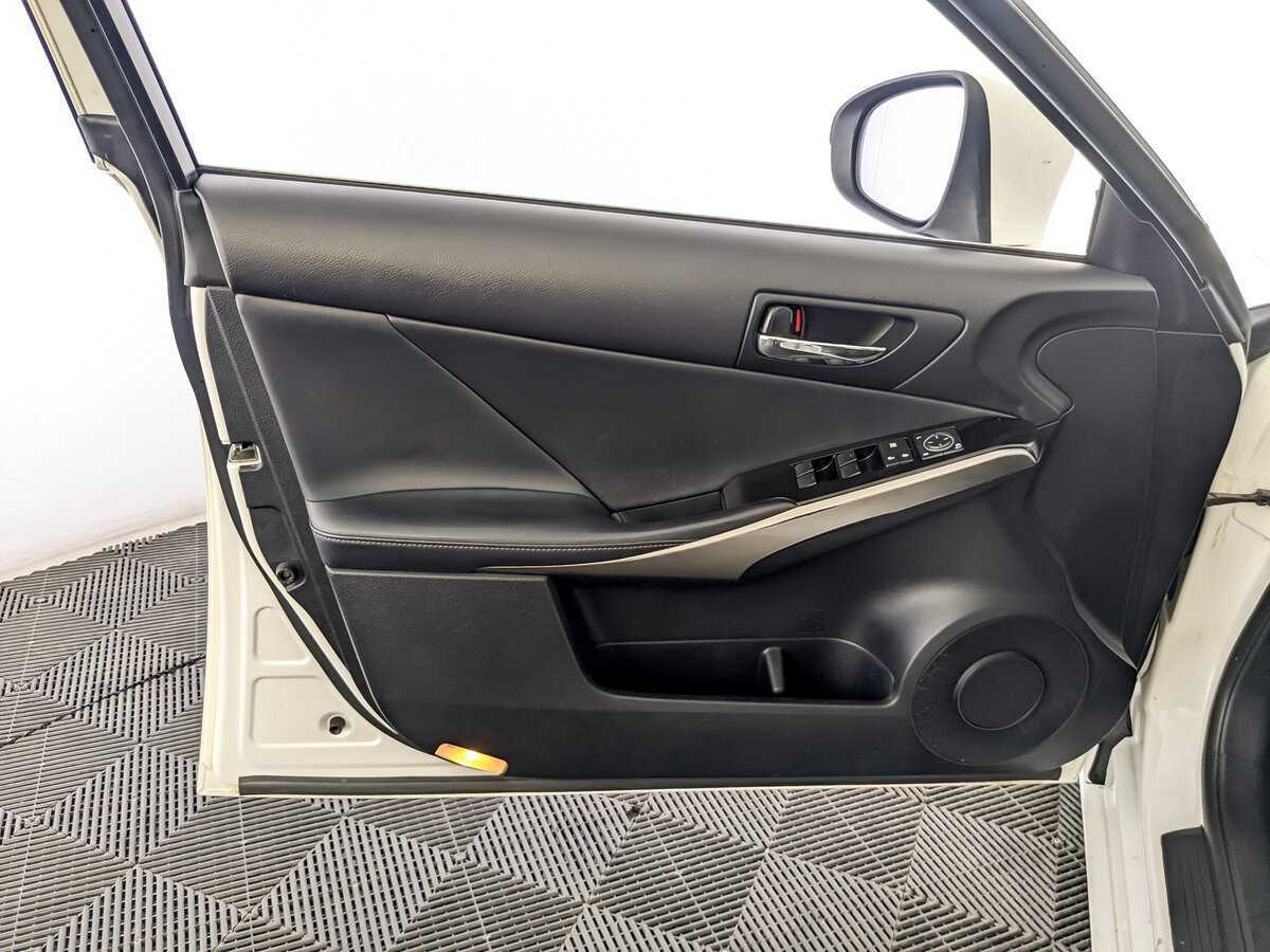 Лексус ИС б/у, 2014, Автоматическая. Фото: #14