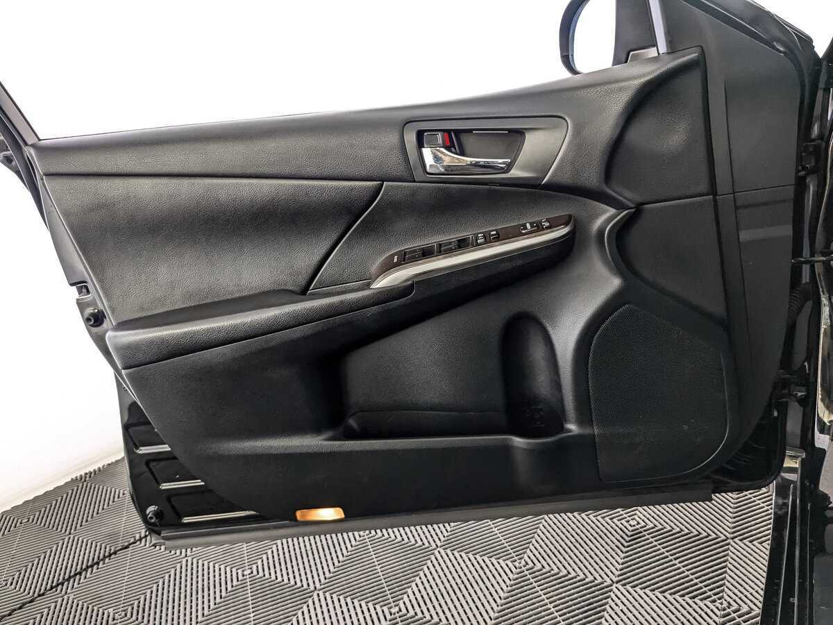 Тойота Камри б/у, 2017, Автоматическая. Фото: #14