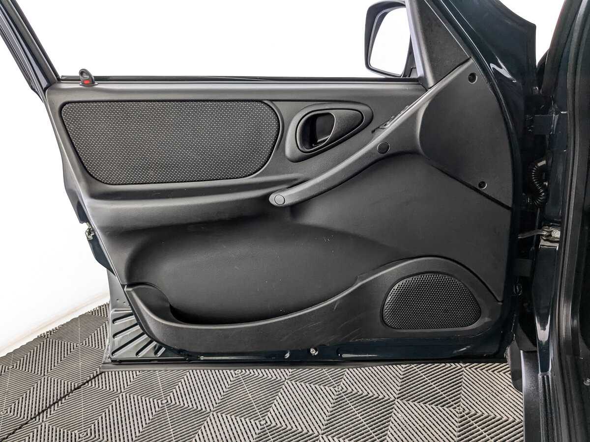 Lada (ВАЗ) Niva б/у, 2023, Механическая. Фото: #13