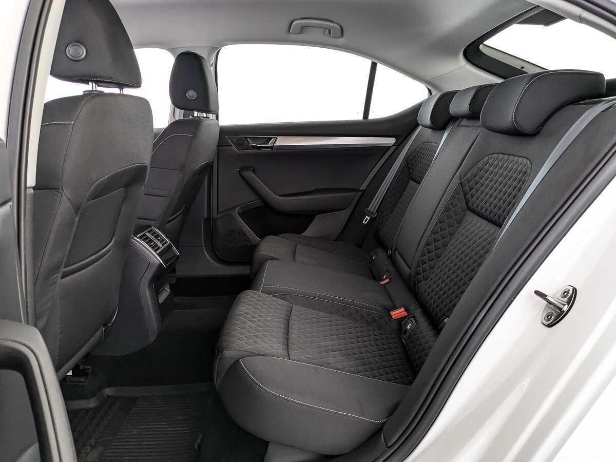 Skoda Superb б/у, 2021, Роботизированная. Фото: #13