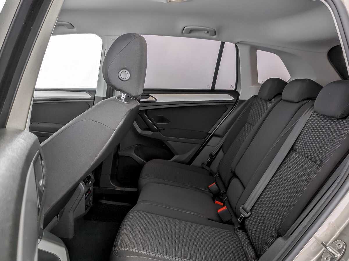 Volkswagen Tiguan б/у, 2020, Роботизированная. Фото: #9