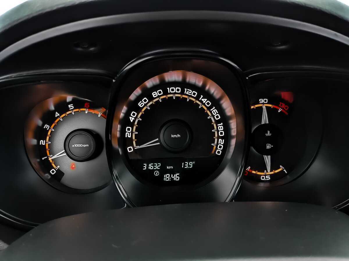 Лада (ВАЗ) Веста б/у, 2020, Механическая. Фото: #11