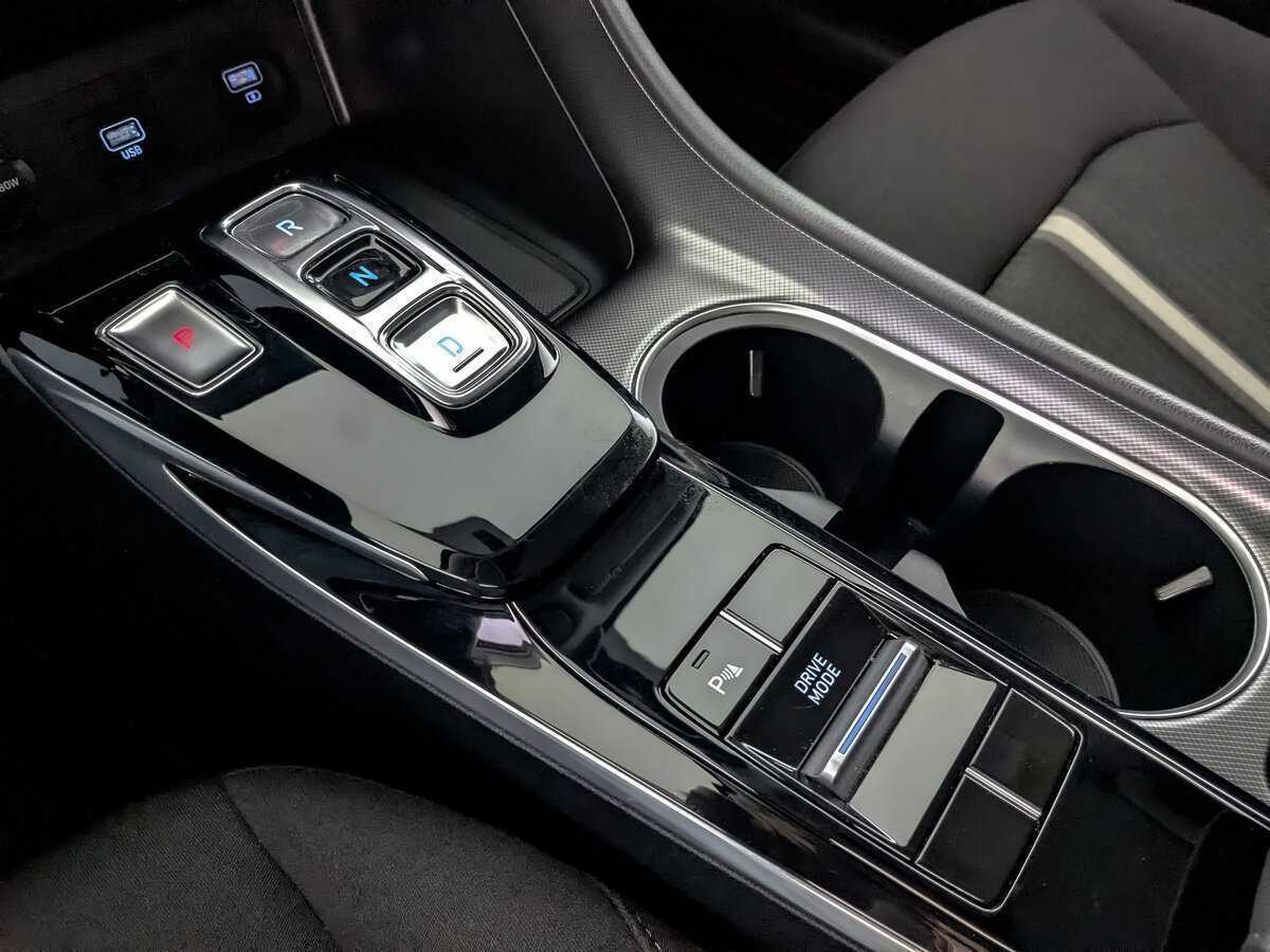 Hyundai Sonata б/у, 2021, Автоматическая. Фото: #21