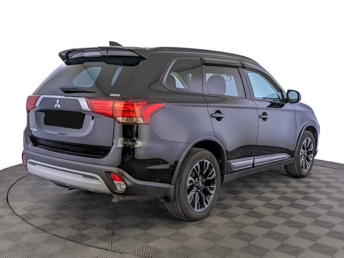 Mitsubishi Outlander б/у, 2022, Вариатор. Фото: #4
