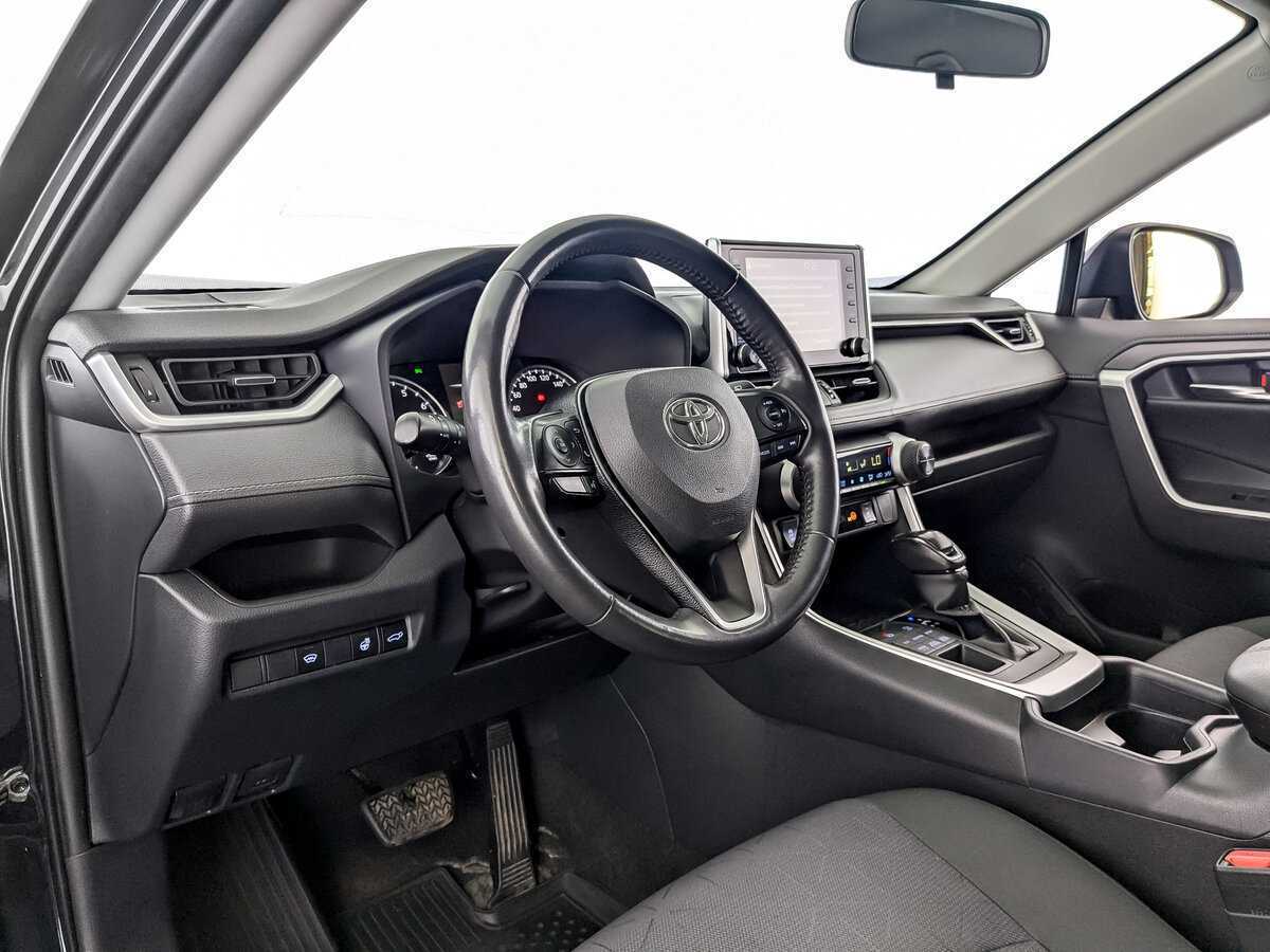 Тойота Рав4 б/у, 2020, Вариатор. Фото: #2