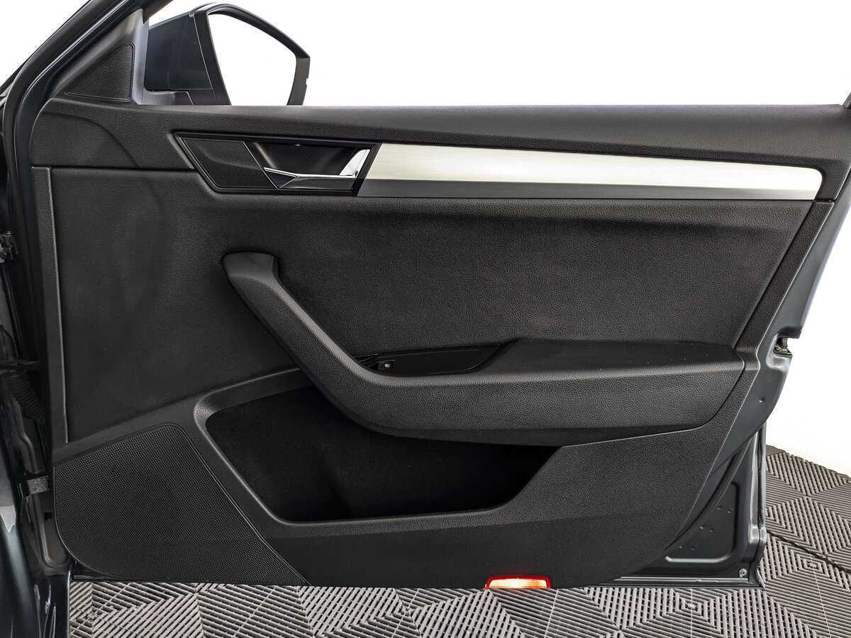 Skoda Superb б/у, 2018, Роботизированная. Фото: #20