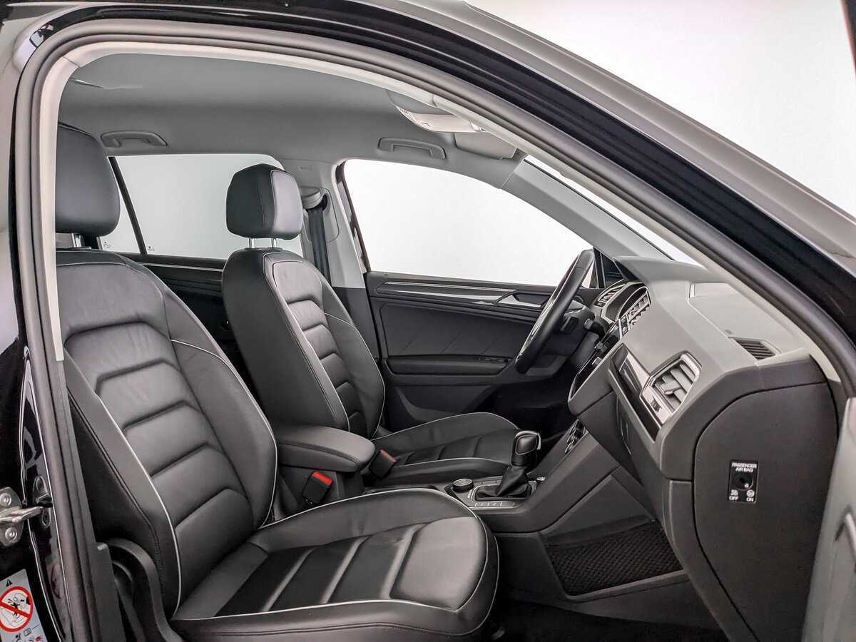 Volkswagen Tiguan б/у, 2020, Роботизированная. Фото: #19