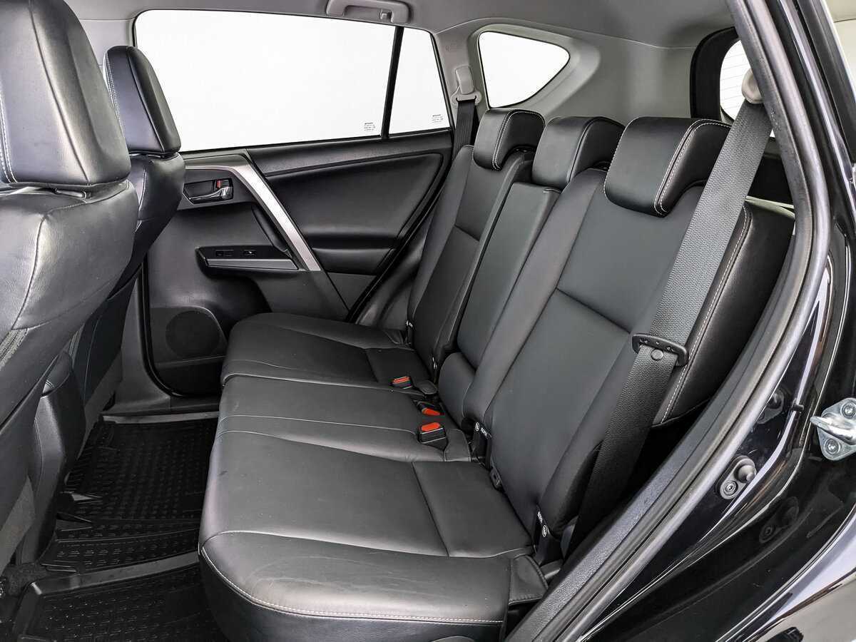 Тойота Рав4 б/у, 2017, Автоматическая. Фото: #13