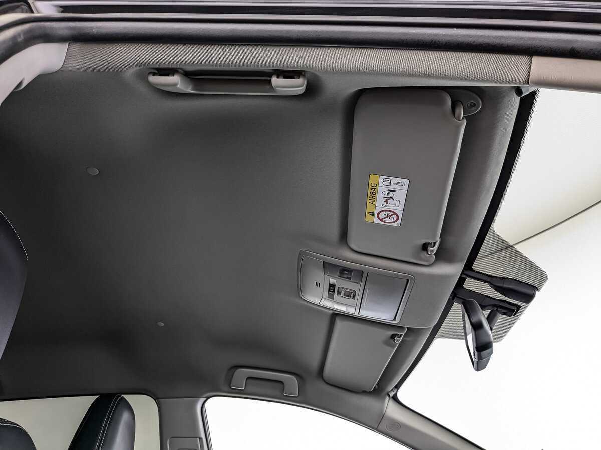 Тойота Рав4 б/у, 2017, Автоматическая. Фото: #18