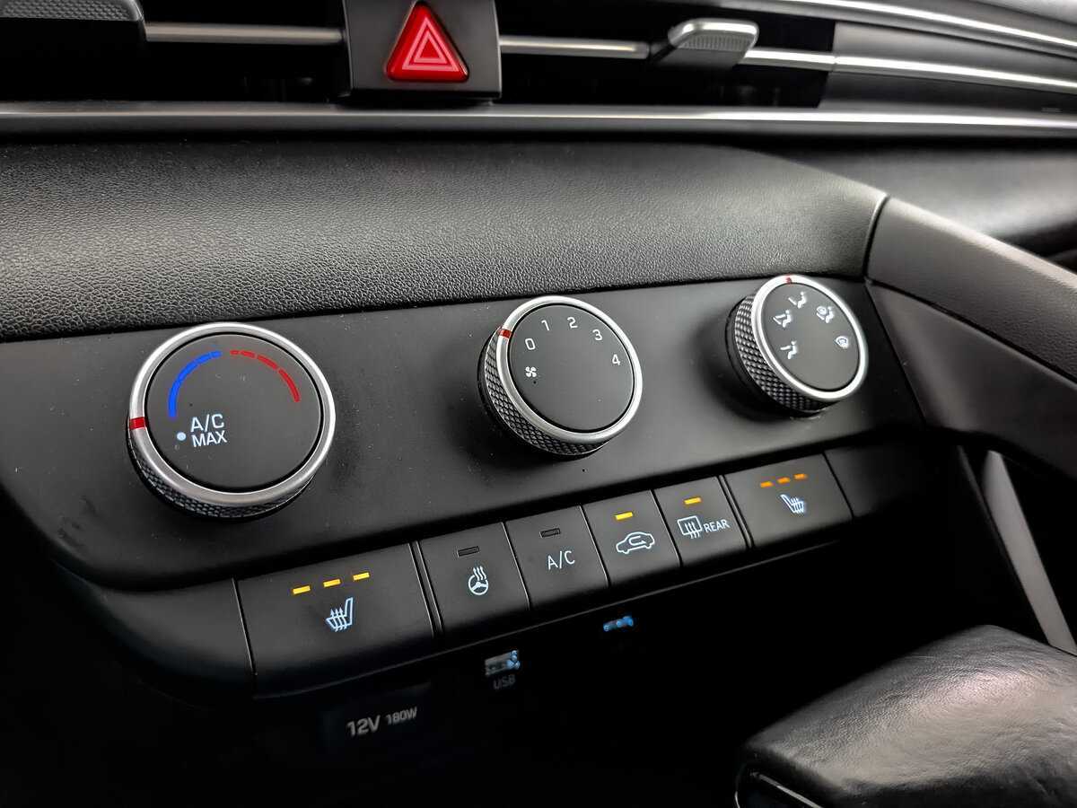 Hyundai Elantra б/у, 2021, Автоматическая. Фото: #16