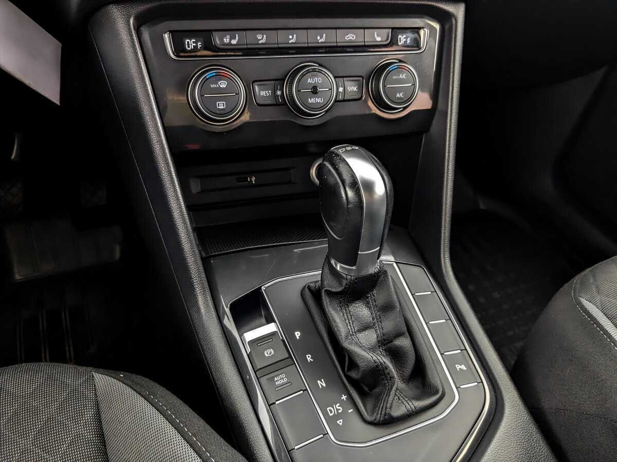 Volkswagen Tiguan б/у, 2017, Роботизированная. Фото: #19