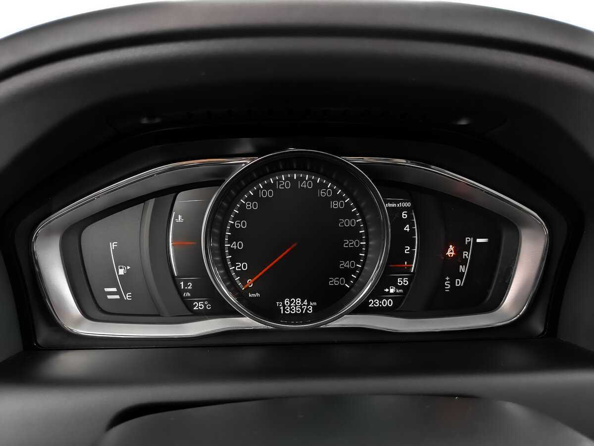 Volvo XC60 б/у, 2017, Автоматическая. Фото: #11