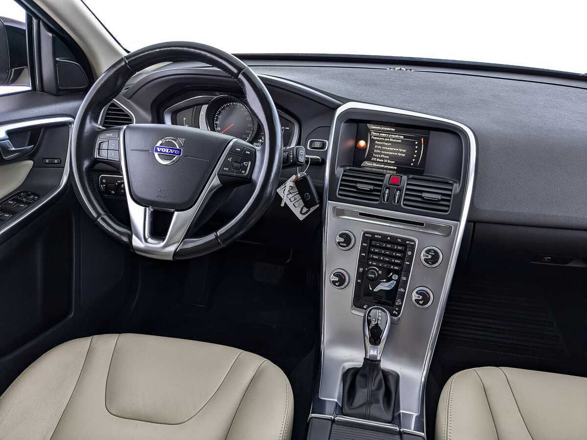 Volvo XC60 б/у, 2017, Автоматическая. Фото: #16