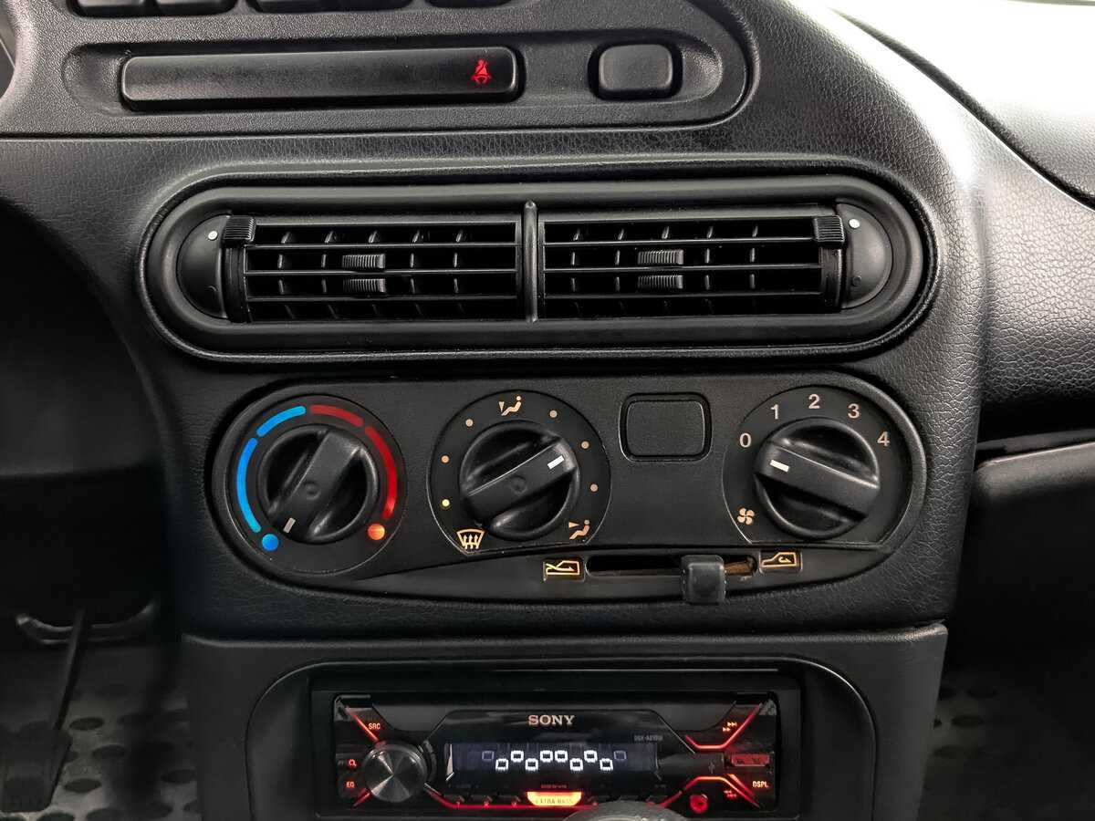 Chevrolet Niva б/у, 2019, Механическая. Фото: #12