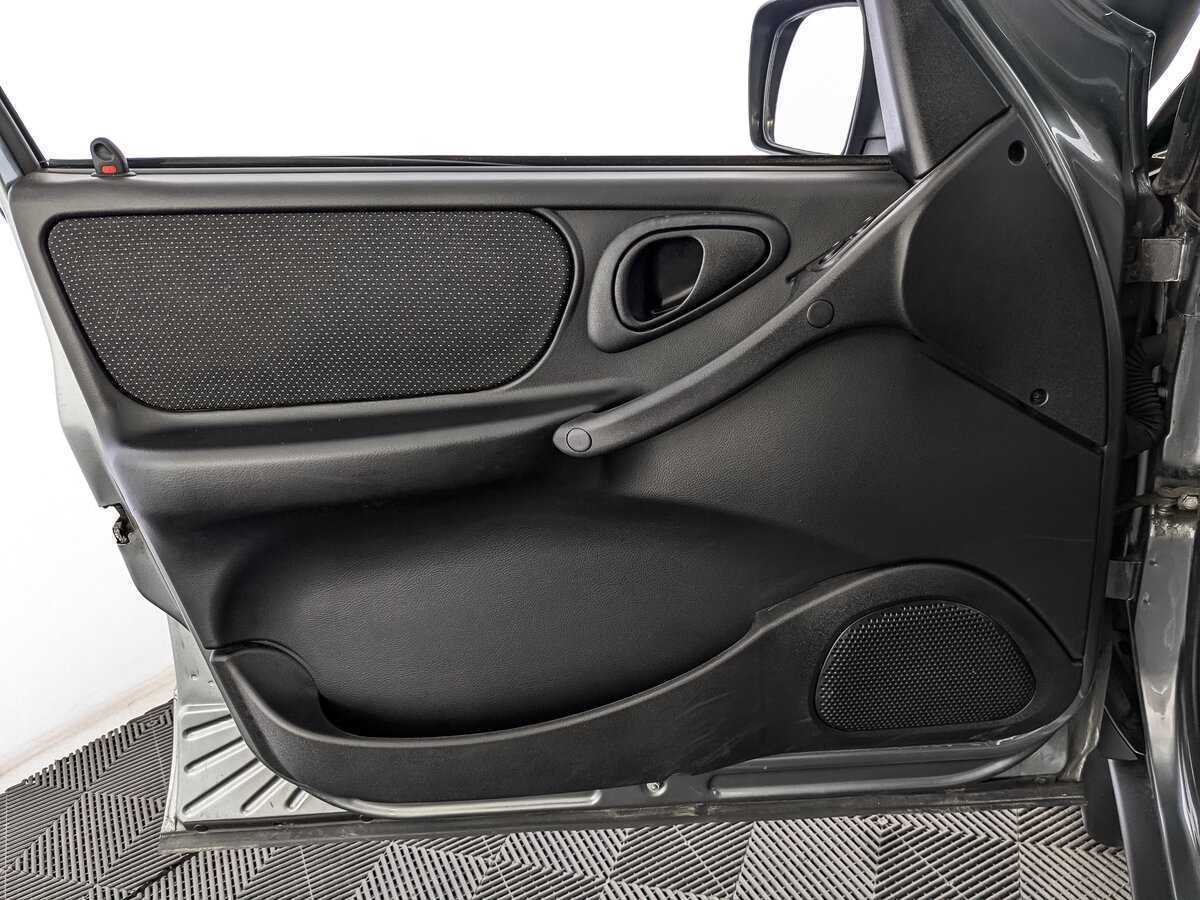 Chevrolet Niva б/у, 2019, Механическая. Фото: #14