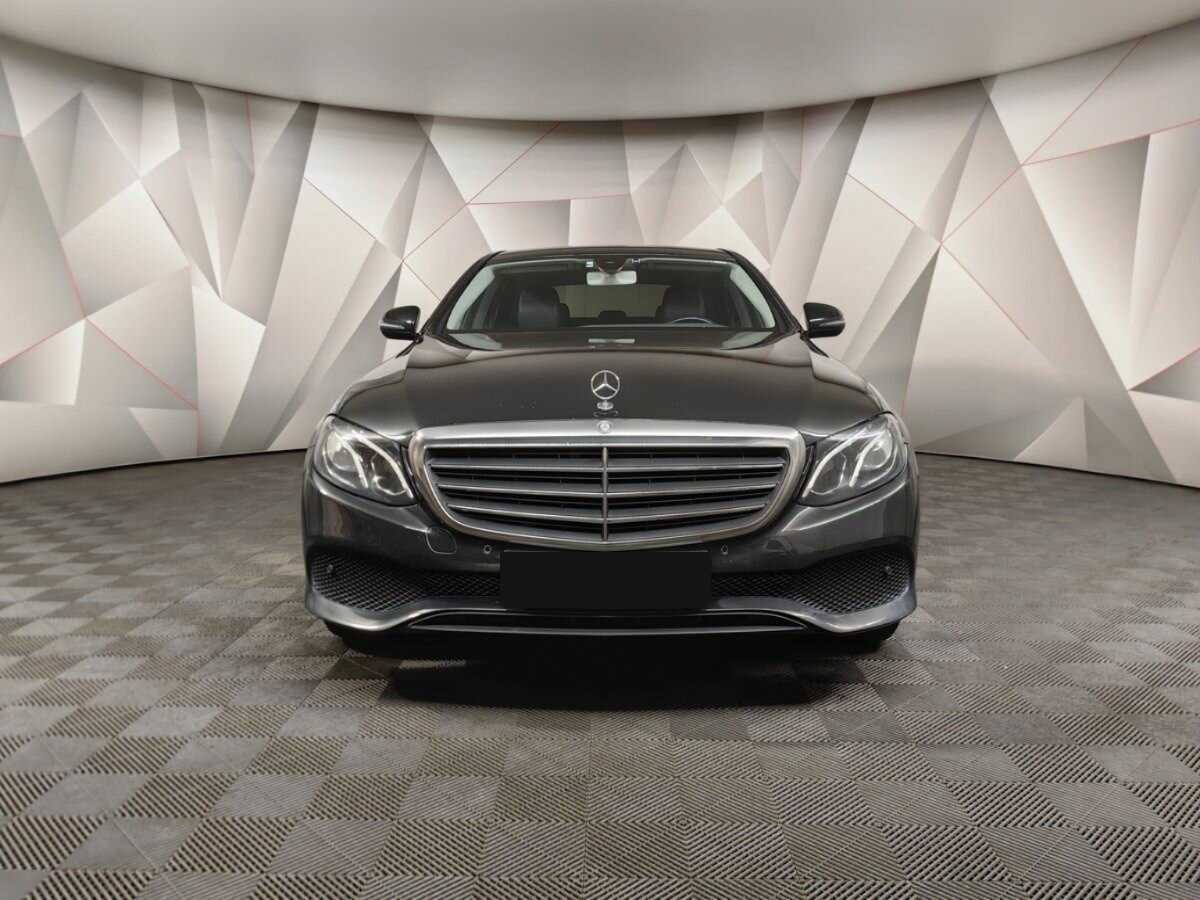 Мерседес-Бенц Е-Класс б/у, 2016, Автоматическая. Фото: #6