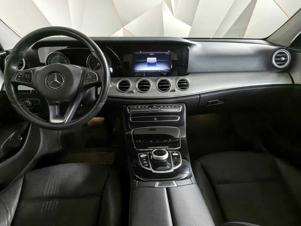 Мерседес-Бенц Е-Класс б/у, 2016, Автоматическая. Фото: #9