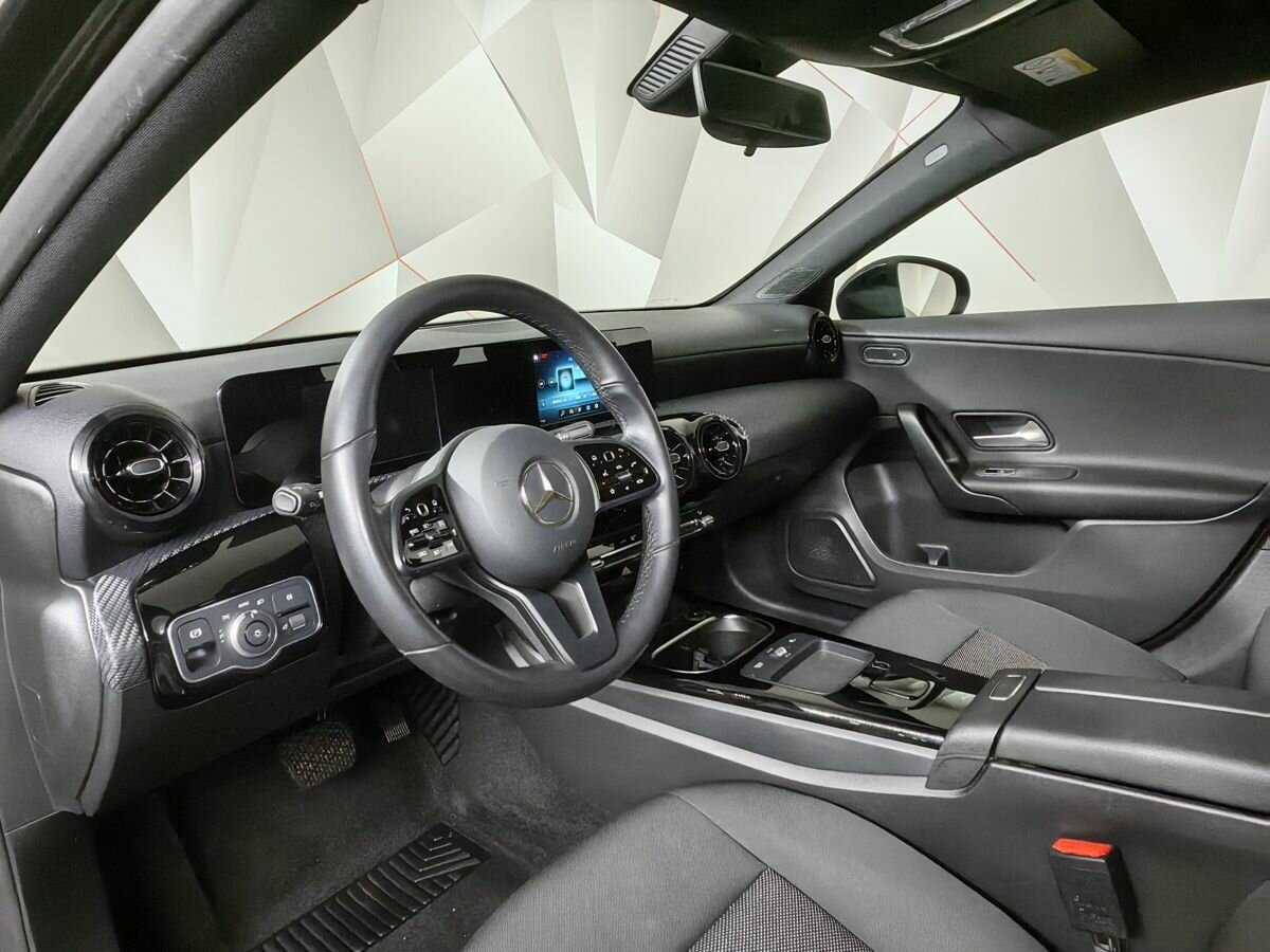 Mercedes-Benz A-Класс б/у, 2019, Роботизированная. Фото: #13