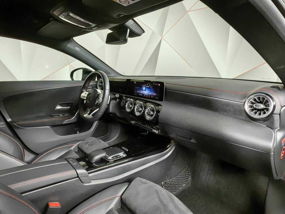 Mercedes-Benz CLA б/у, 2019, Роботизированная. Фото: #8