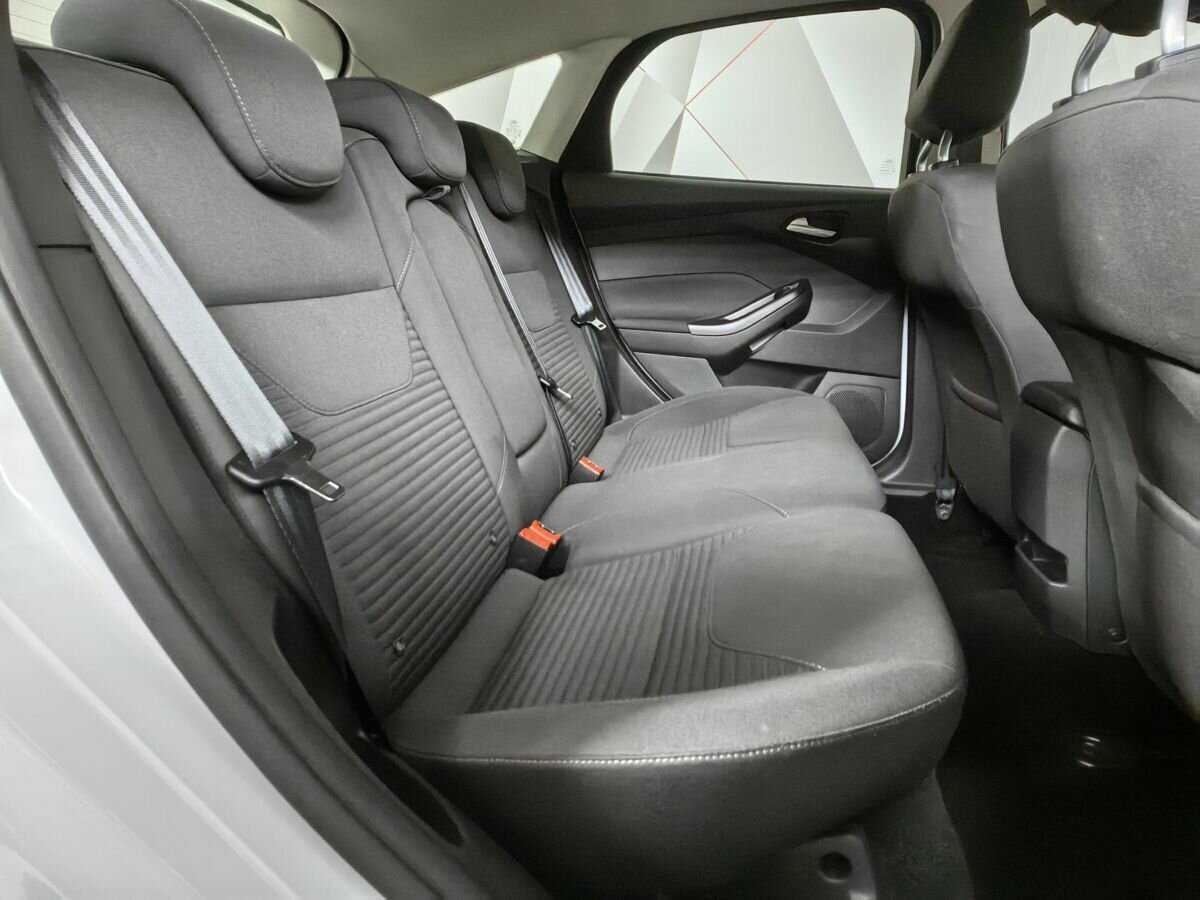 Форд Фокус б/у, 2017, Автоматическая. Фото: #11