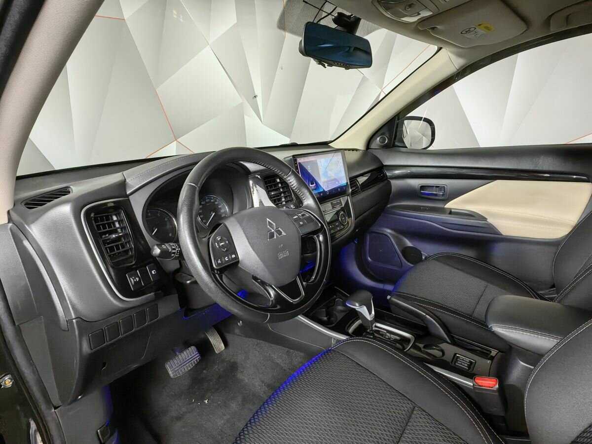 Митсубиши Оутлэндер б/у, 2019, Вариатор. Фото: #13