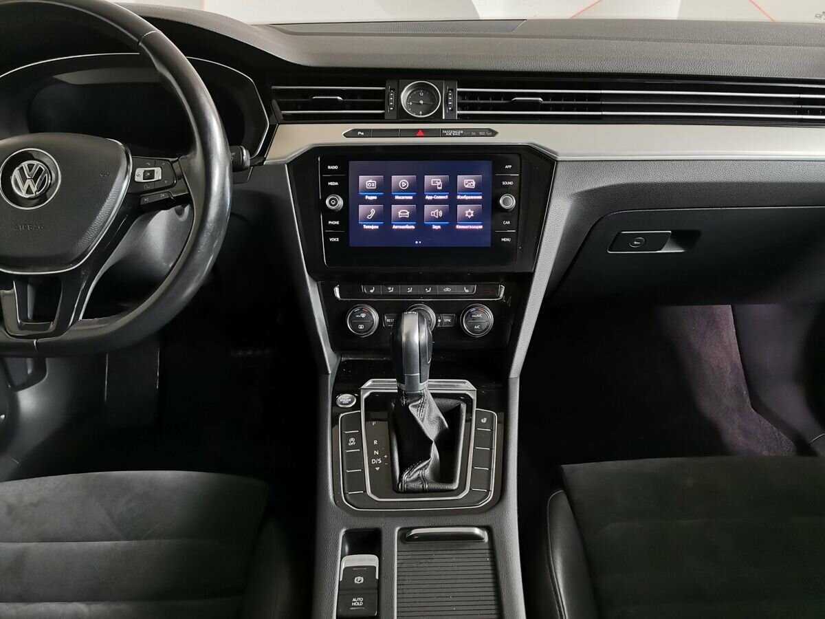 Фольксваген Пассат б/у, 2018, Роботизированная. Фото: #10