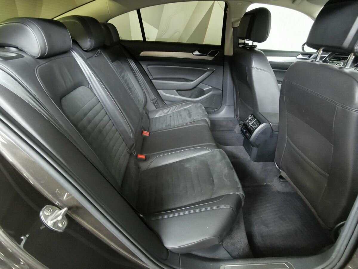 Фольксваген Пассат б/у, 2018, Роботизированная. Фото: #11