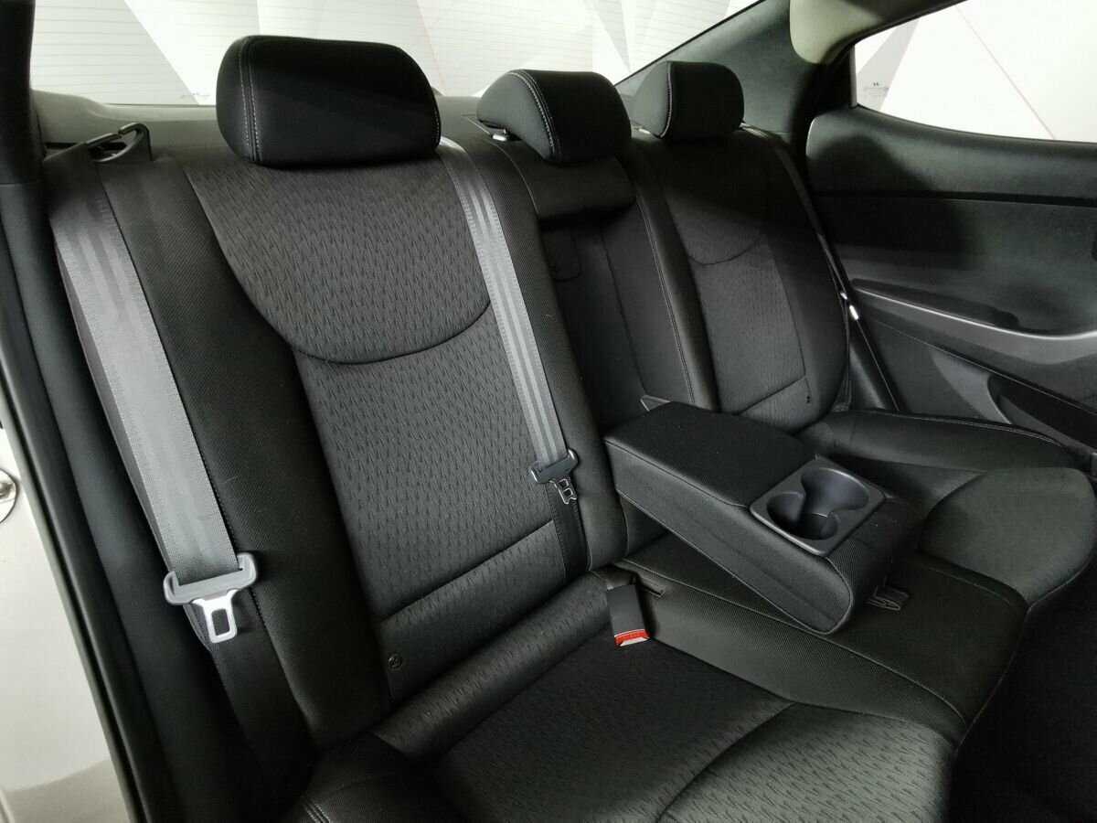Hyundai Elantra б/у, 2012, Автоматическая. Фото: #12