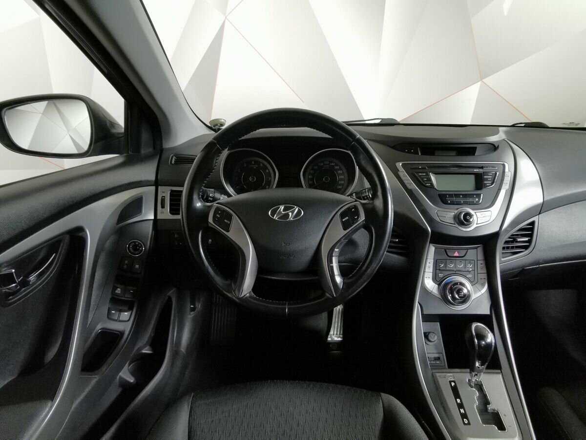 Hyundai Elantra б/у, 2012, Автоматическая. Фото: #14