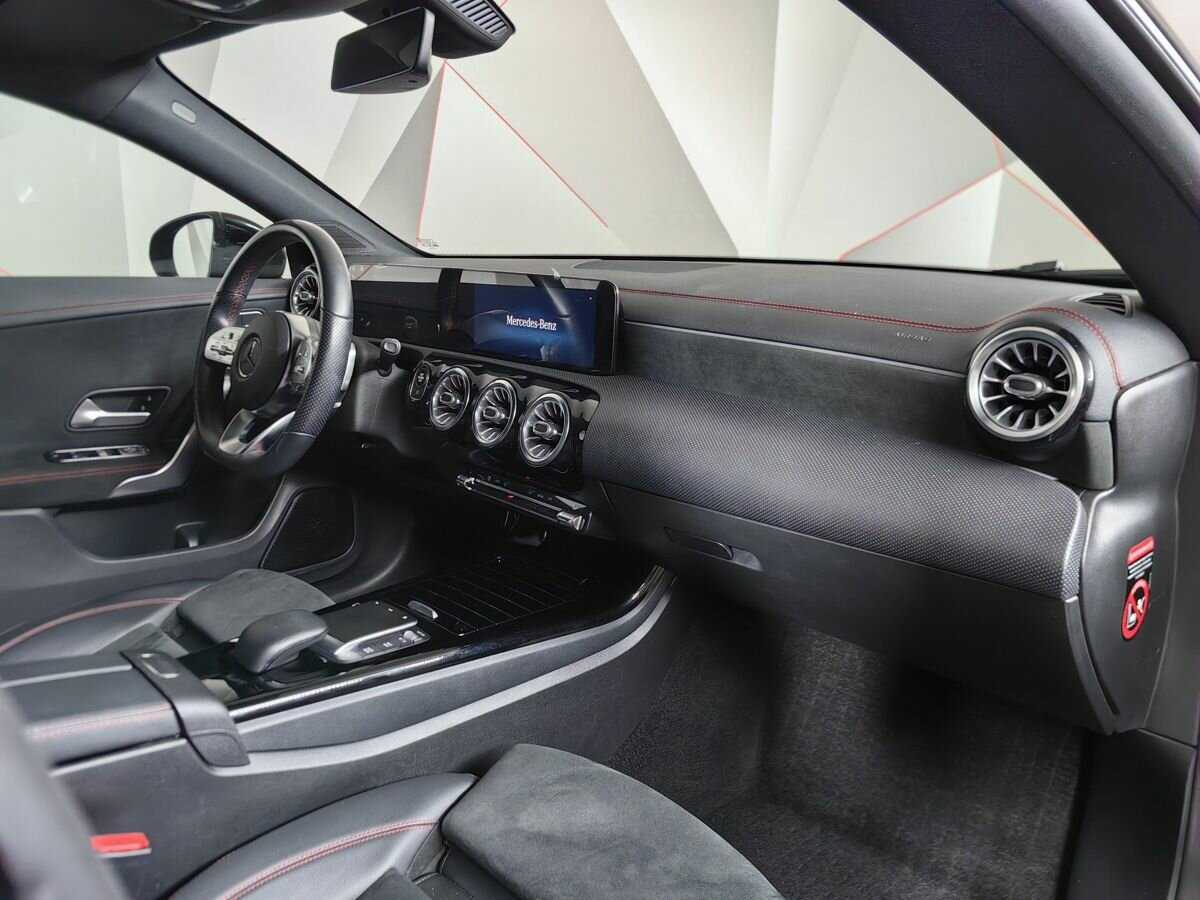 Mercedes-Benz CLA б/у, 2020, Роботизированная. Фото: #8