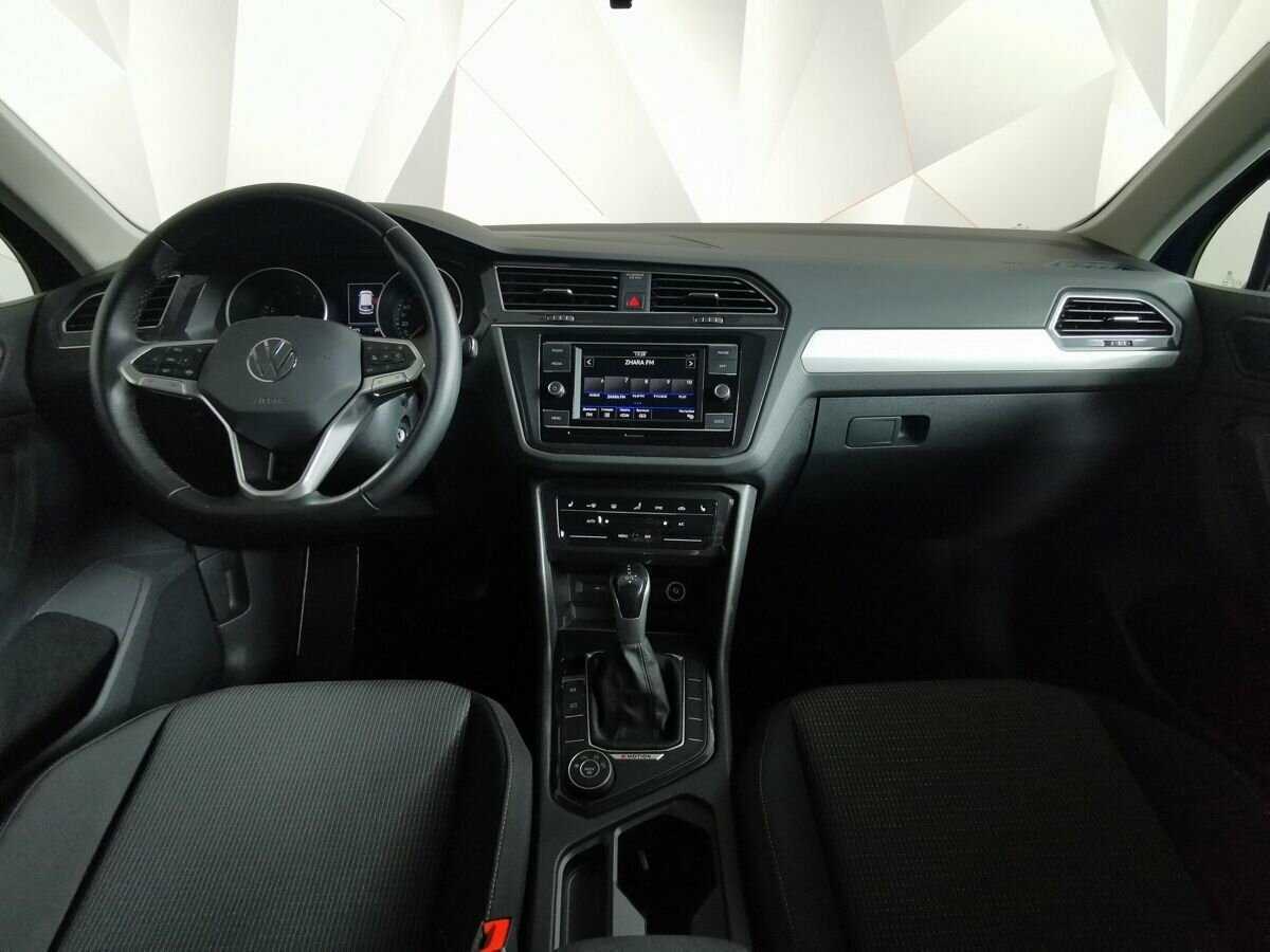 Volkswagen Tiguan б/у, 2021, Роботизированная. Фото: #9