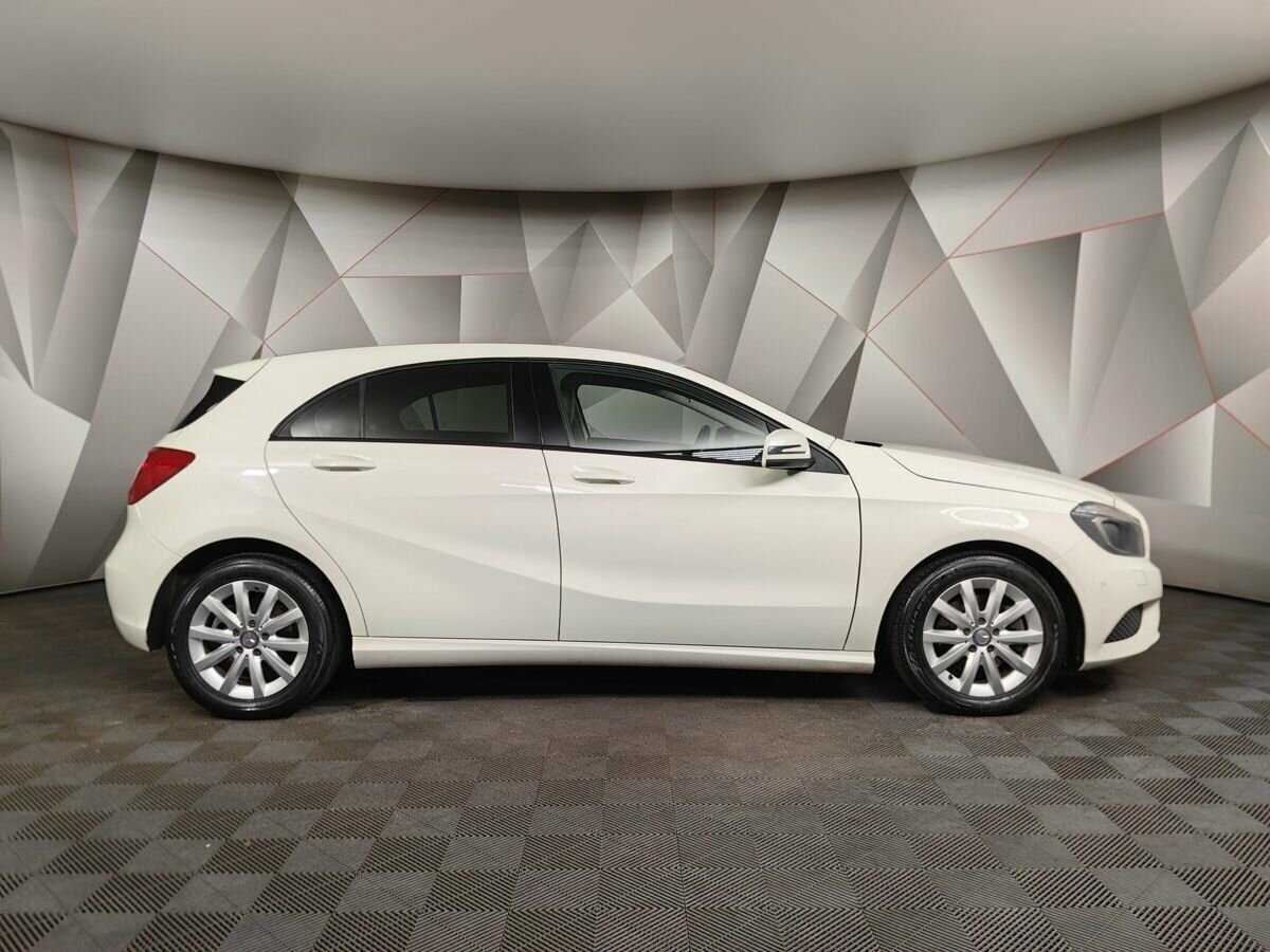 Mercedes-Benz A-Класс б/у, 2013, Роботизированная. Фото: #5