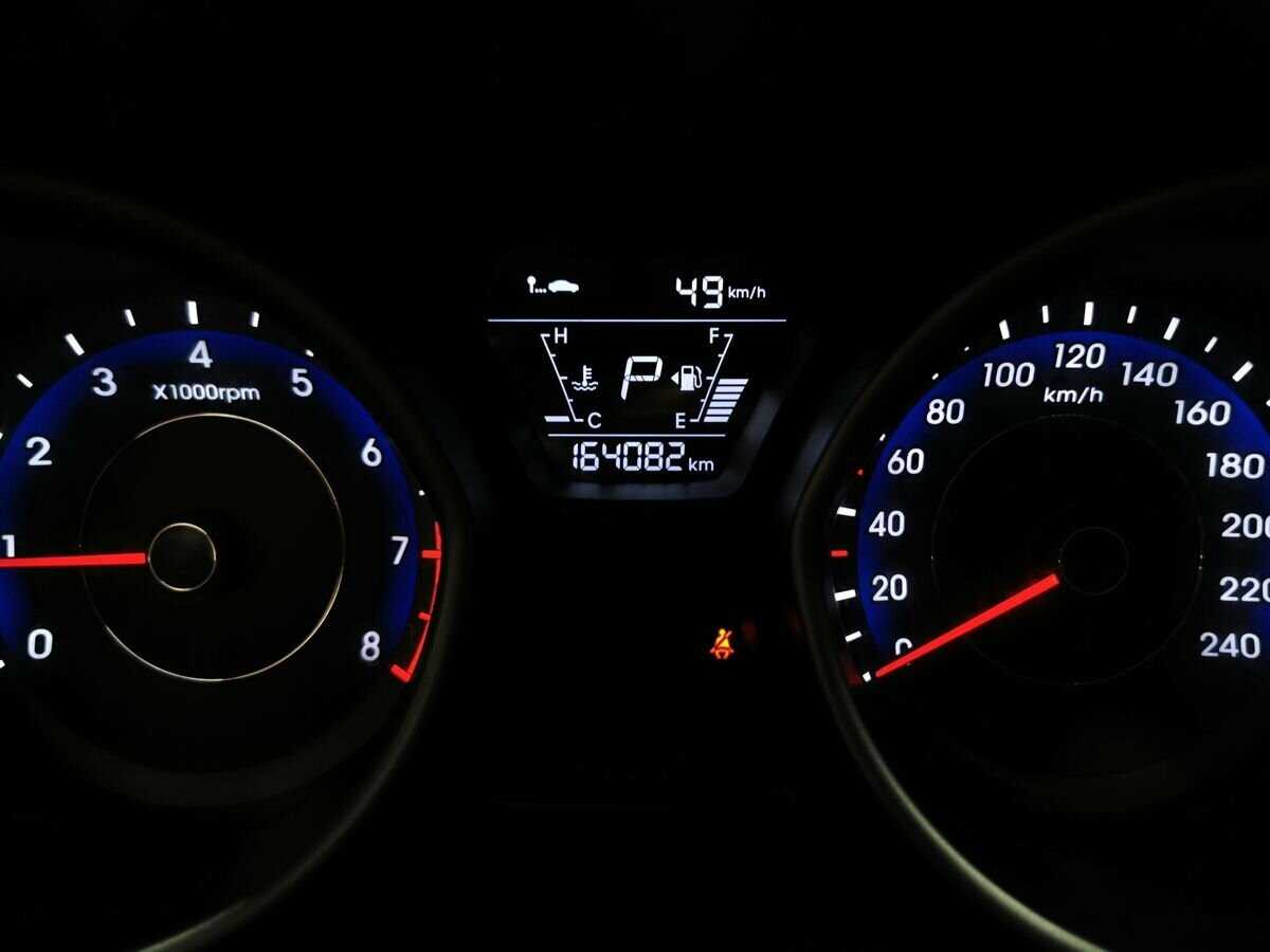 Hyundai Elantra б/у, 2015, Автоматическая. Фото: #15