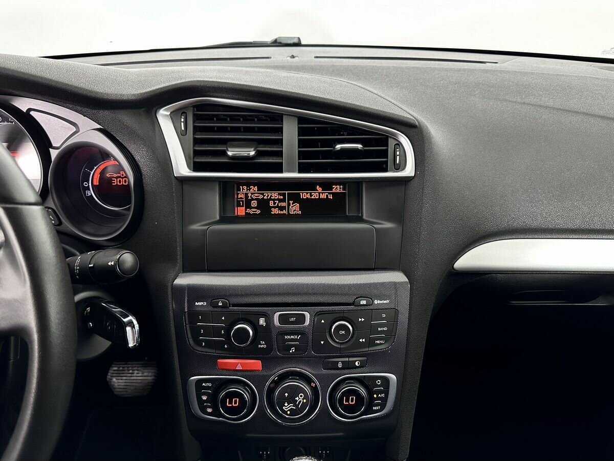 Ситроен Ц4 б/у, 2013, Автоматическая. Фото: #10