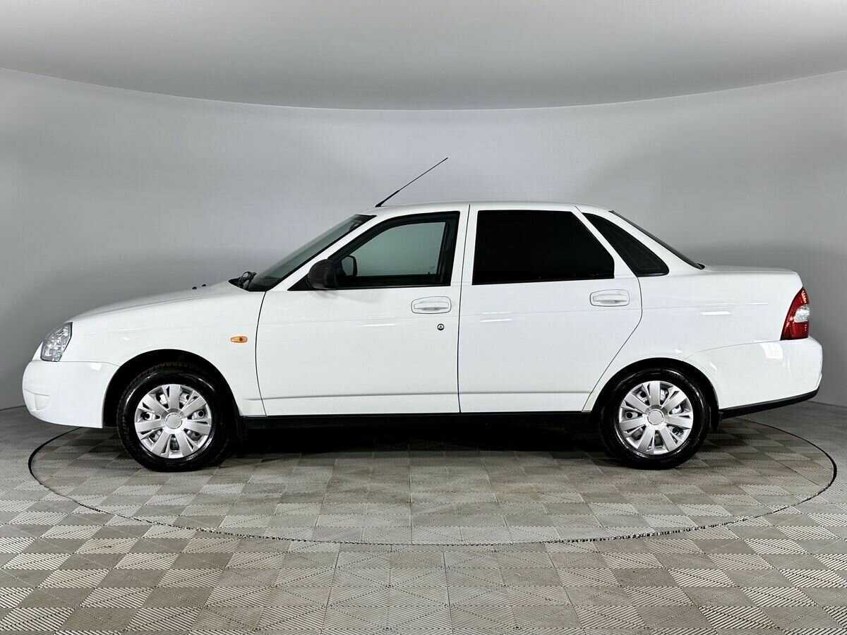 Lada (ВАЗ) Priora б/у, 2017, Механическая. Фото: #5