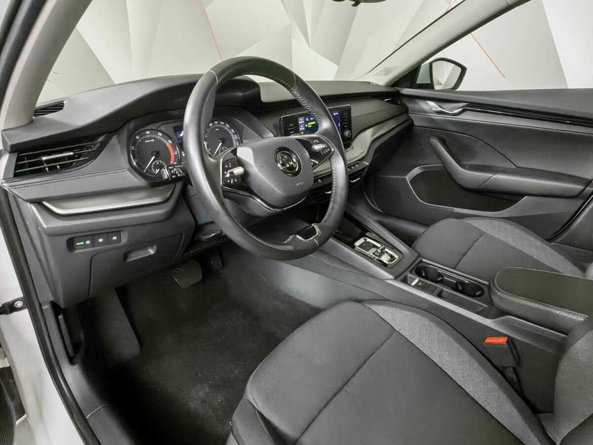 Шкода Октавия б/у, 2021, Автоматическая. Фото: #13