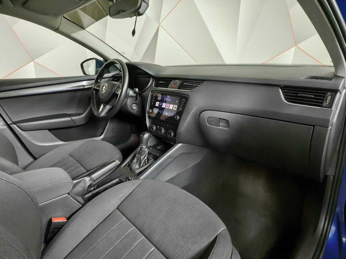 Шкода Октавия б/у, 2019, Роботизированная. Фото: #8