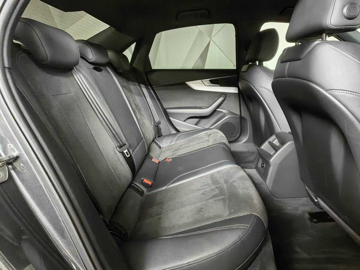 Ауди А4 б/у, 2017, Роботизированная. Фото: #11