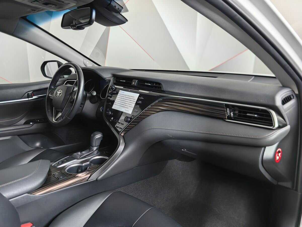 Тойота Камри б/у, 2020, Автоматическая. Фото: #8