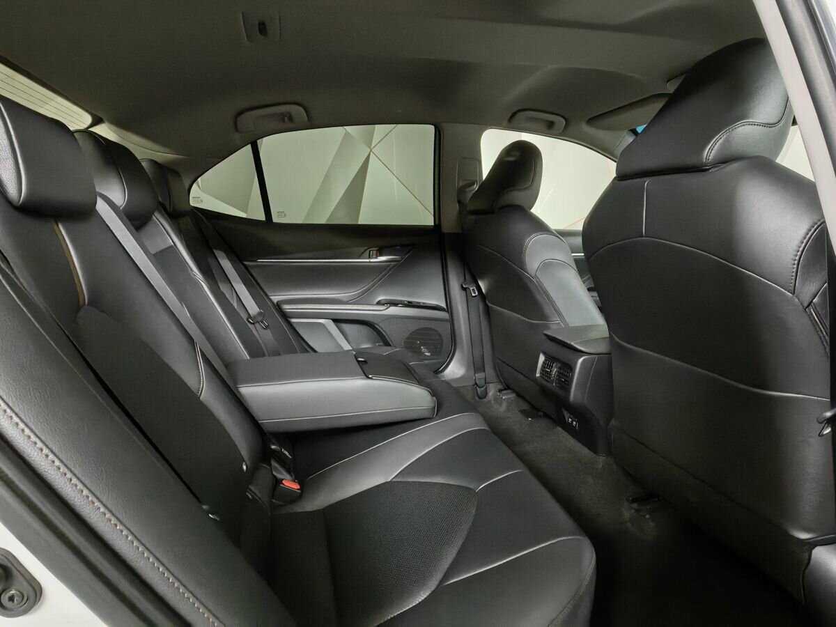 Тойота Камри б/у, 2020, Автоматическая. Фото: #11