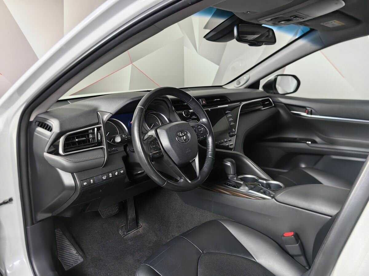 Тойота Камри б/у, 2020, Автоматическая. Фото: #13