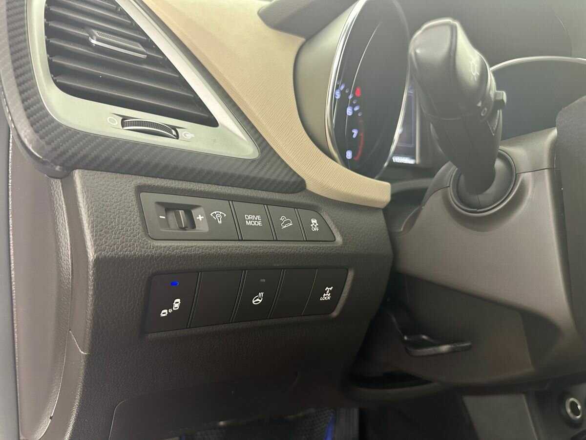 Hyundai Santa Fe б/у, 2017, Автоматическая. Фото: #8