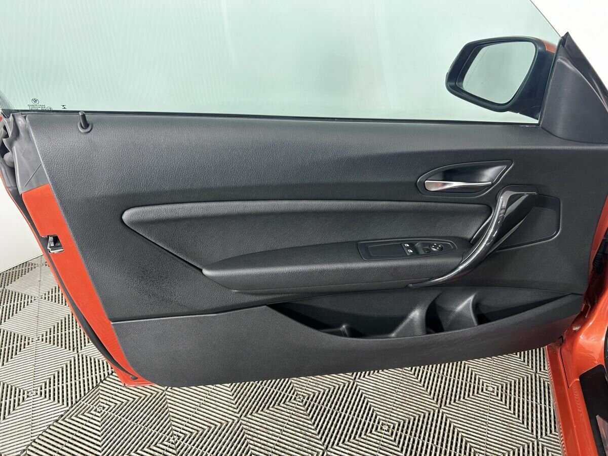 БМВ 1 серии б/у, 2013, Автоматическая. Фото: #7