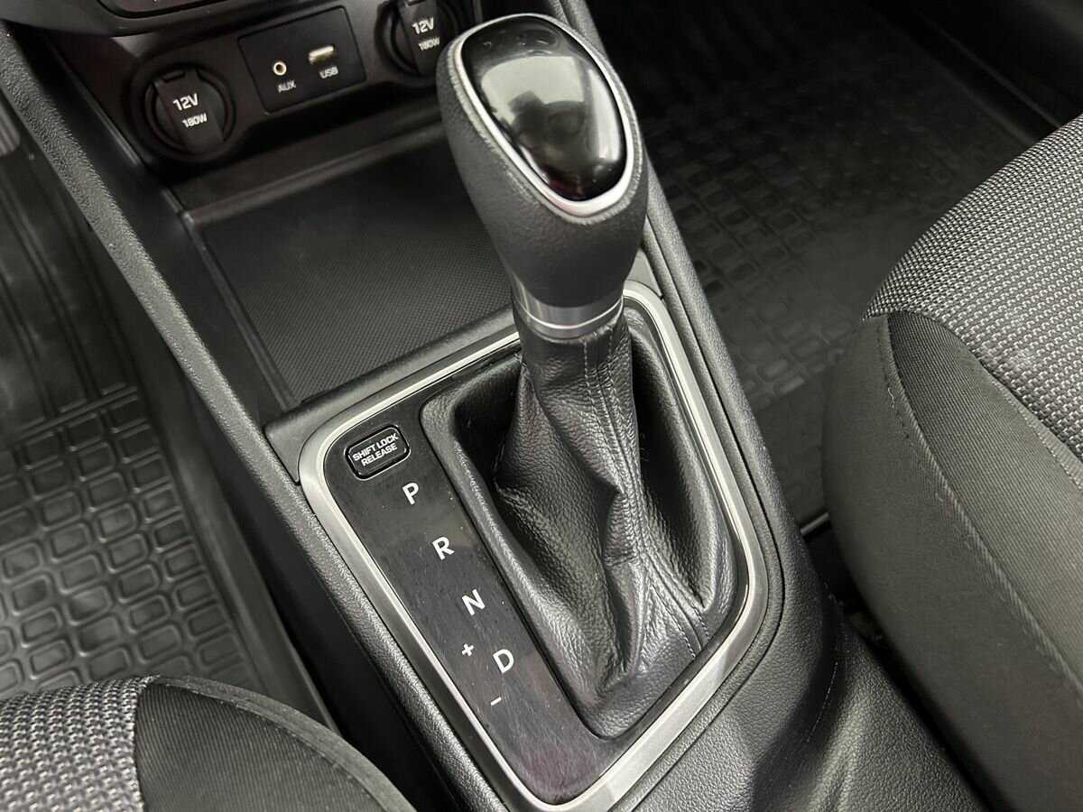 Хендай Солярис б/у, 2017, Автоматическая. Фото: #12