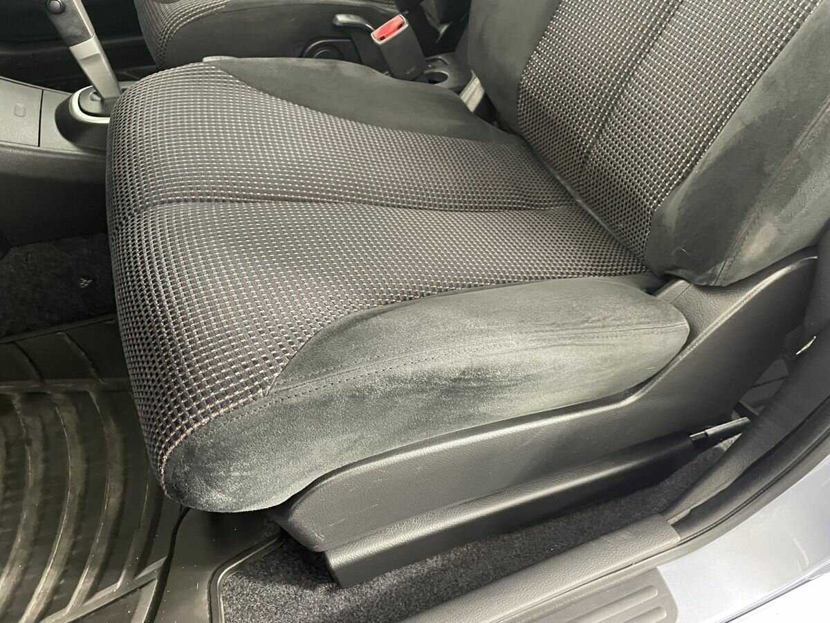 Ниссан Тиида б/у, 2013, Автоматическая. Фото: #9